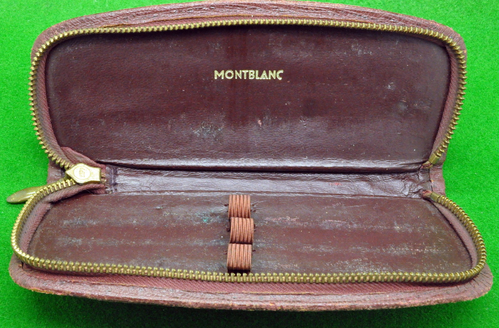 Pen Cases Storing your collection HERITAGE COLLECTABLES FULLY